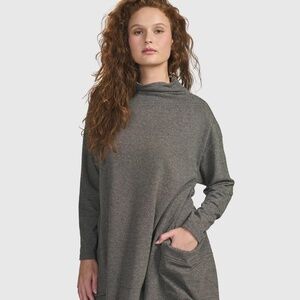 Alembika Essential Tunic NWT